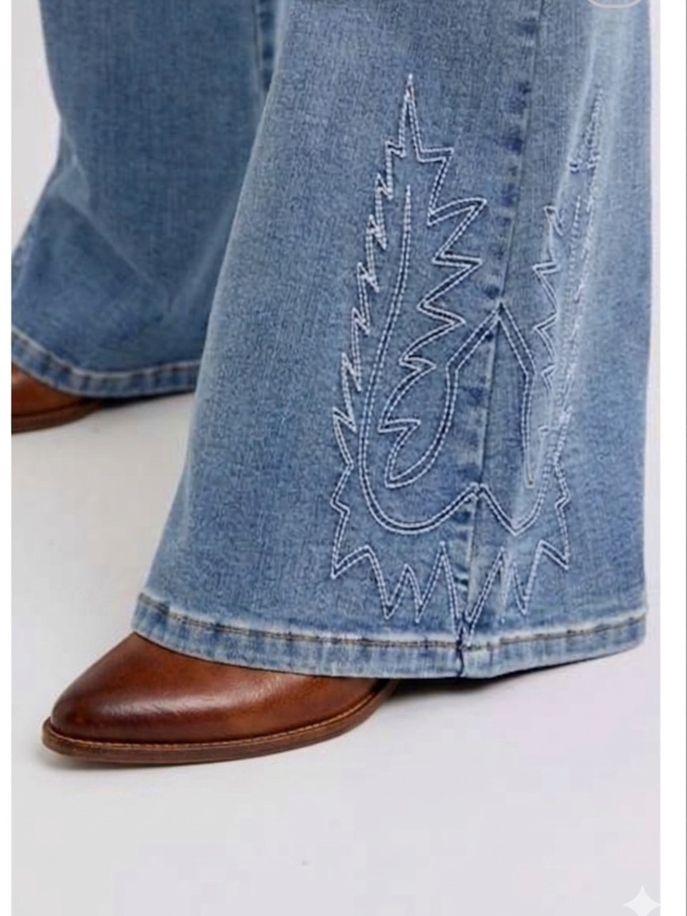 Judy Blue Western Embroidered High Waist Flare Jeans JB88606 - Size 15/32 NWT - Picture 2 of 13
